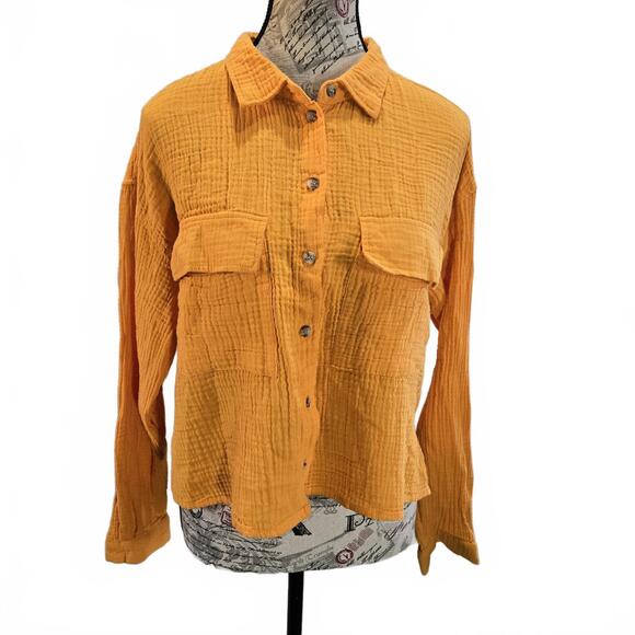 Women's Passport Orange Cropped Crinkle Gauze Button Up Long Sleeve Crop Shirt - Picture 2 of 8